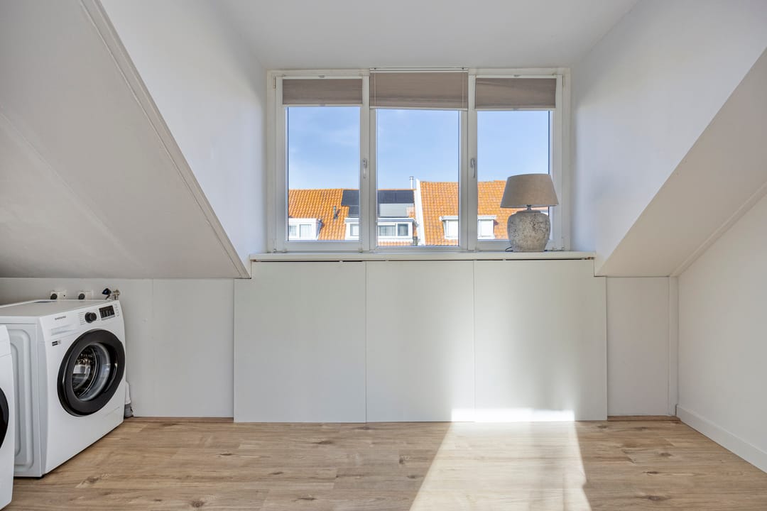 Foto 38 van Thomas à Kempisstraat 27