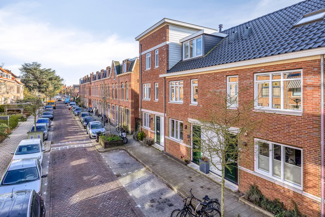 Foto 62 van Thomas à Kempisstraat 27