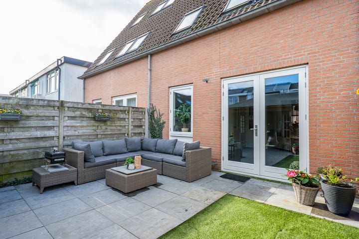 Photo 4 of Bijdorpstraat 29