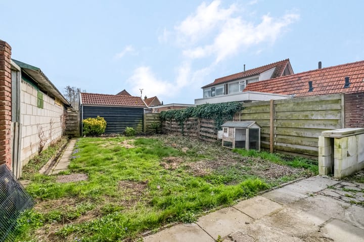 Photo 2 of Heerstraat 6