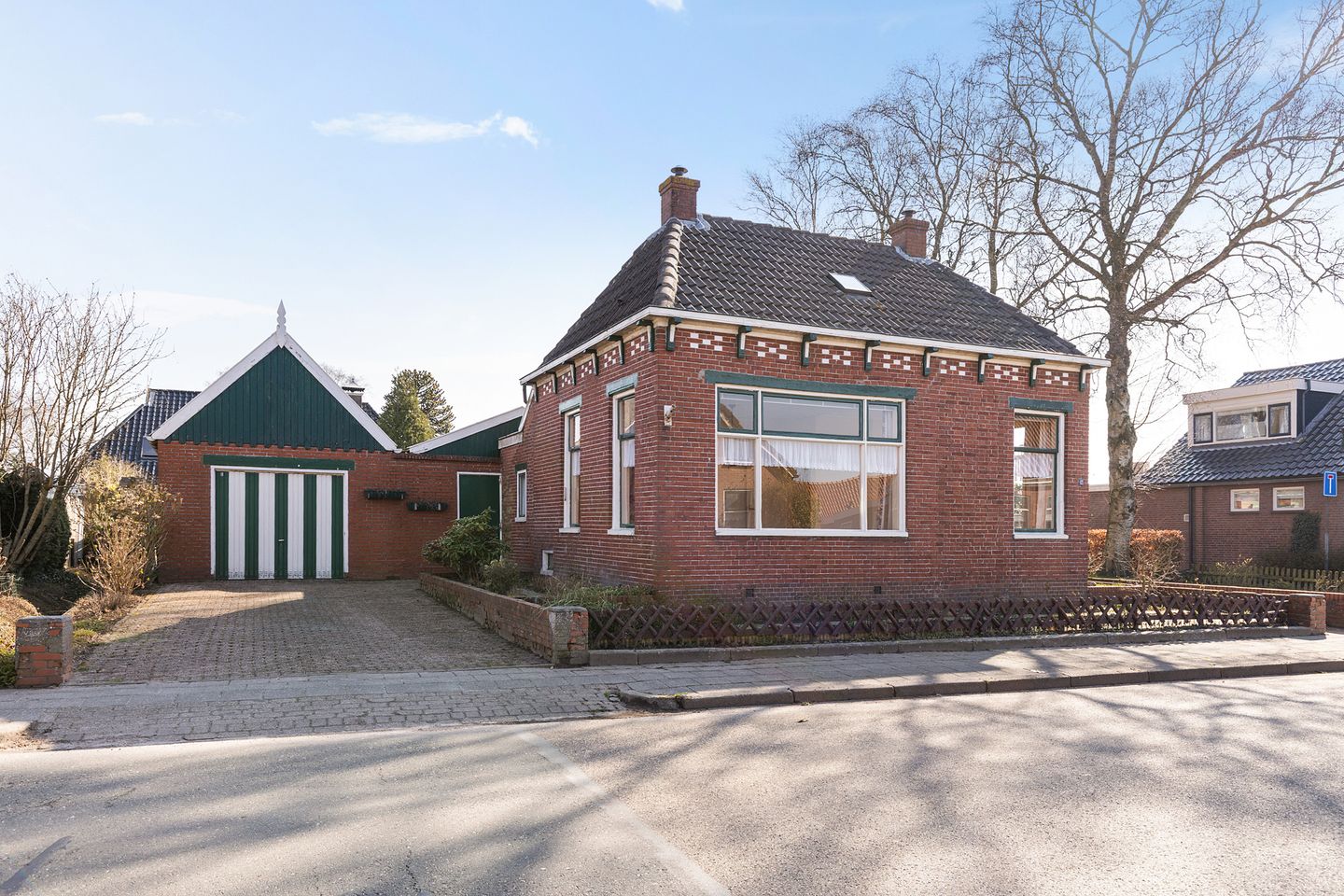 Photo 10 of Hoofdweg 63