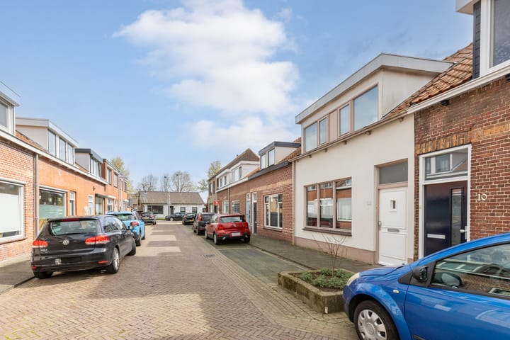 Foto 4 van Leeuwstraat 12