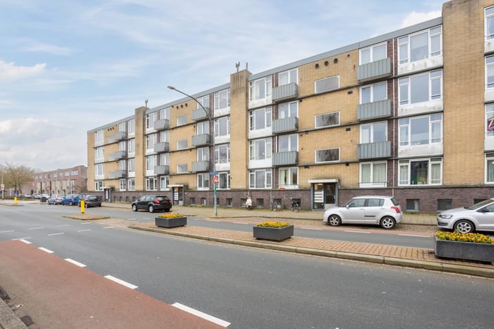 Hofkampstraat 107