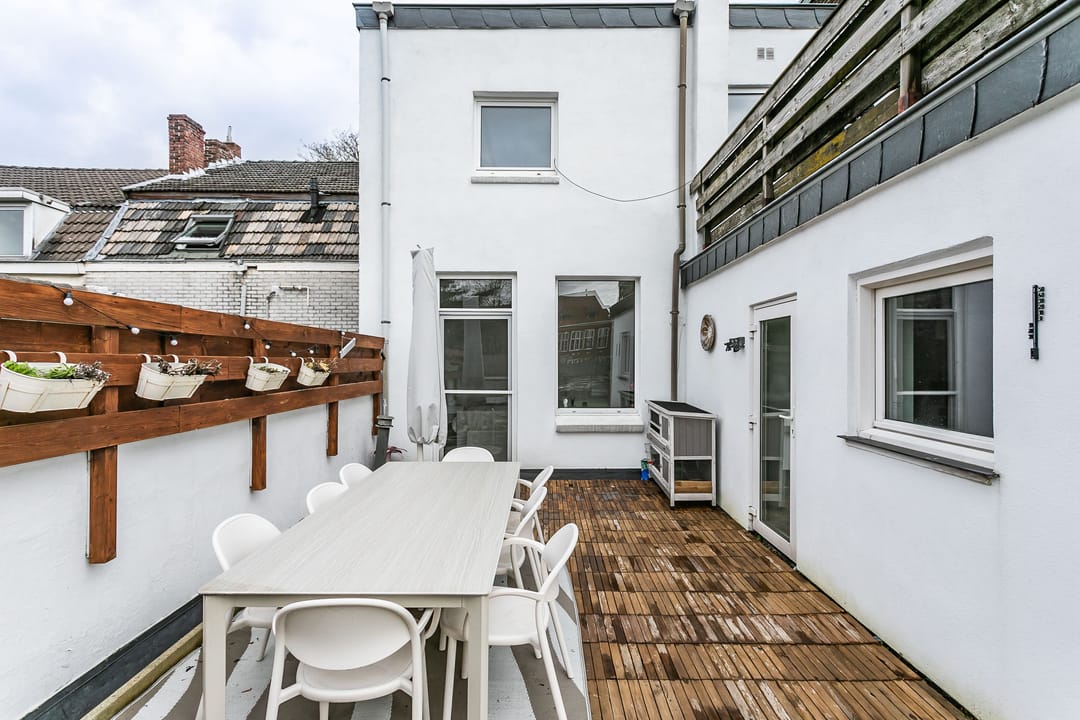 Spacious Characteristic Upper Floor Apartment with Rooftop Terrace in Central Heerlen — 17