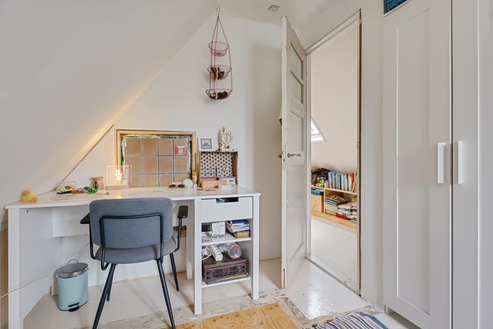 Photo 5 of Selwerderstraat 1