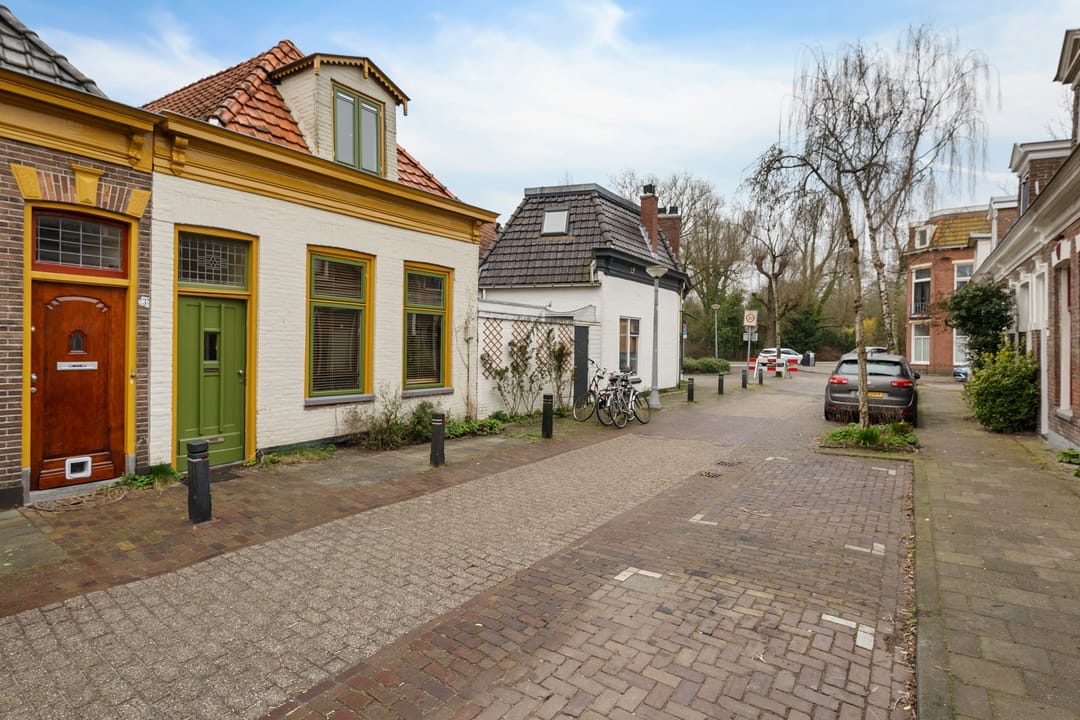 Photo 7 of Selwerderstraat 1