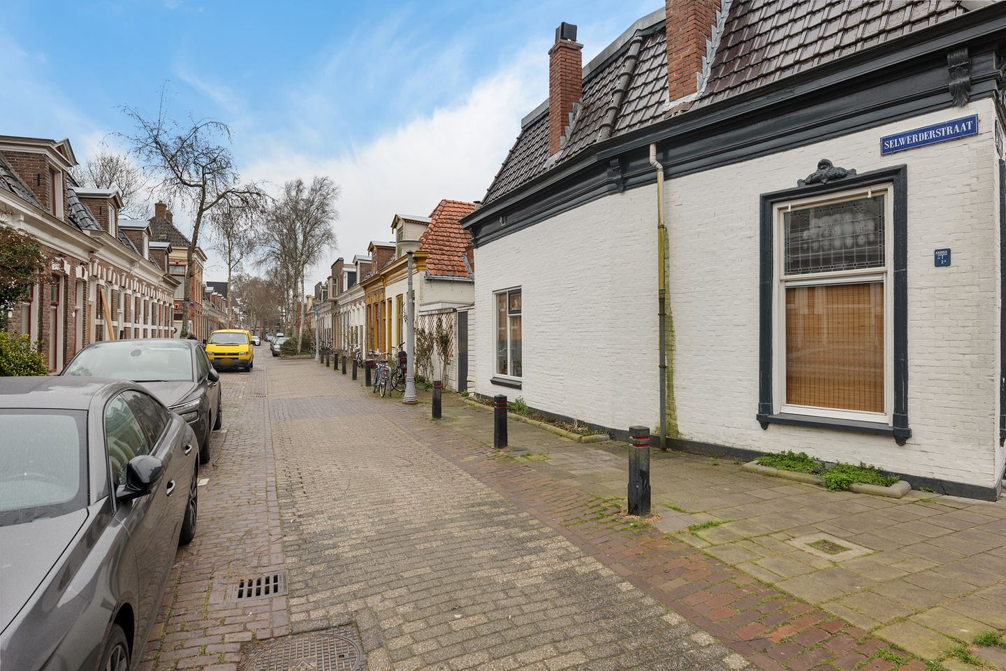 Photo 40 of Selwerderstraat 1
