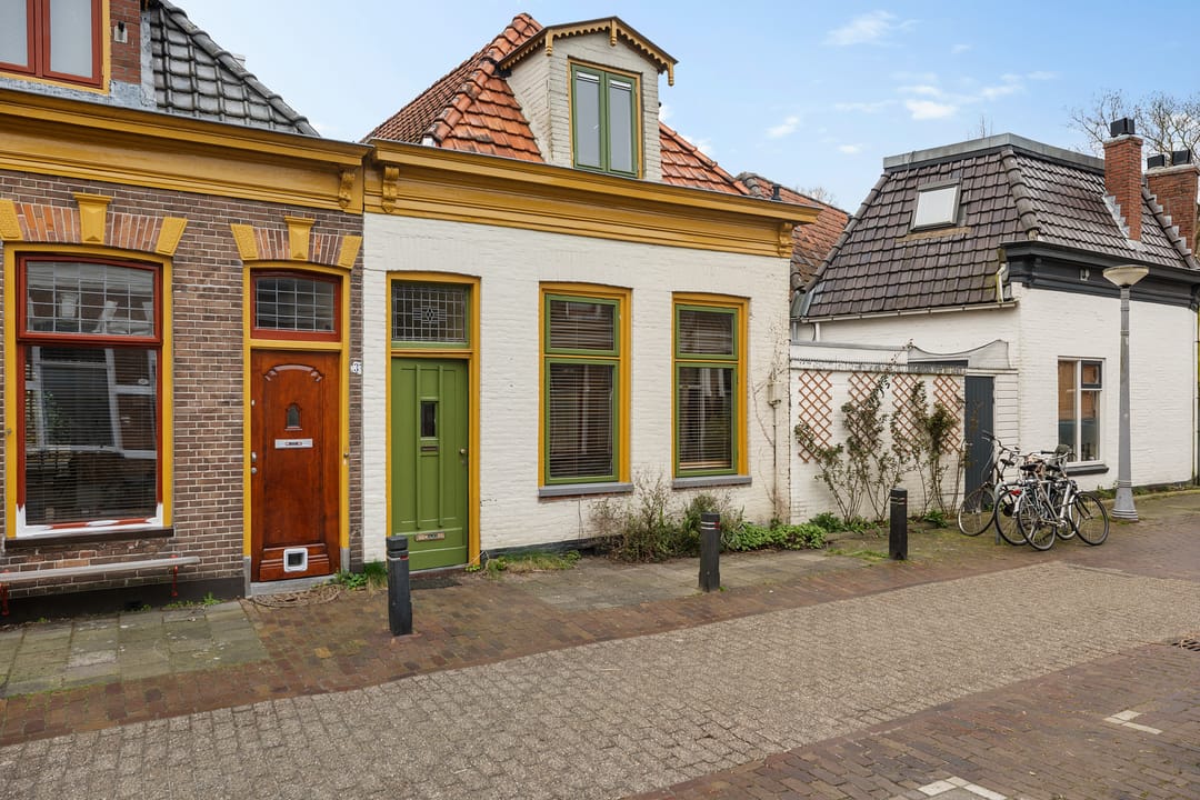 Photo 8 of Selwerderstraat 1