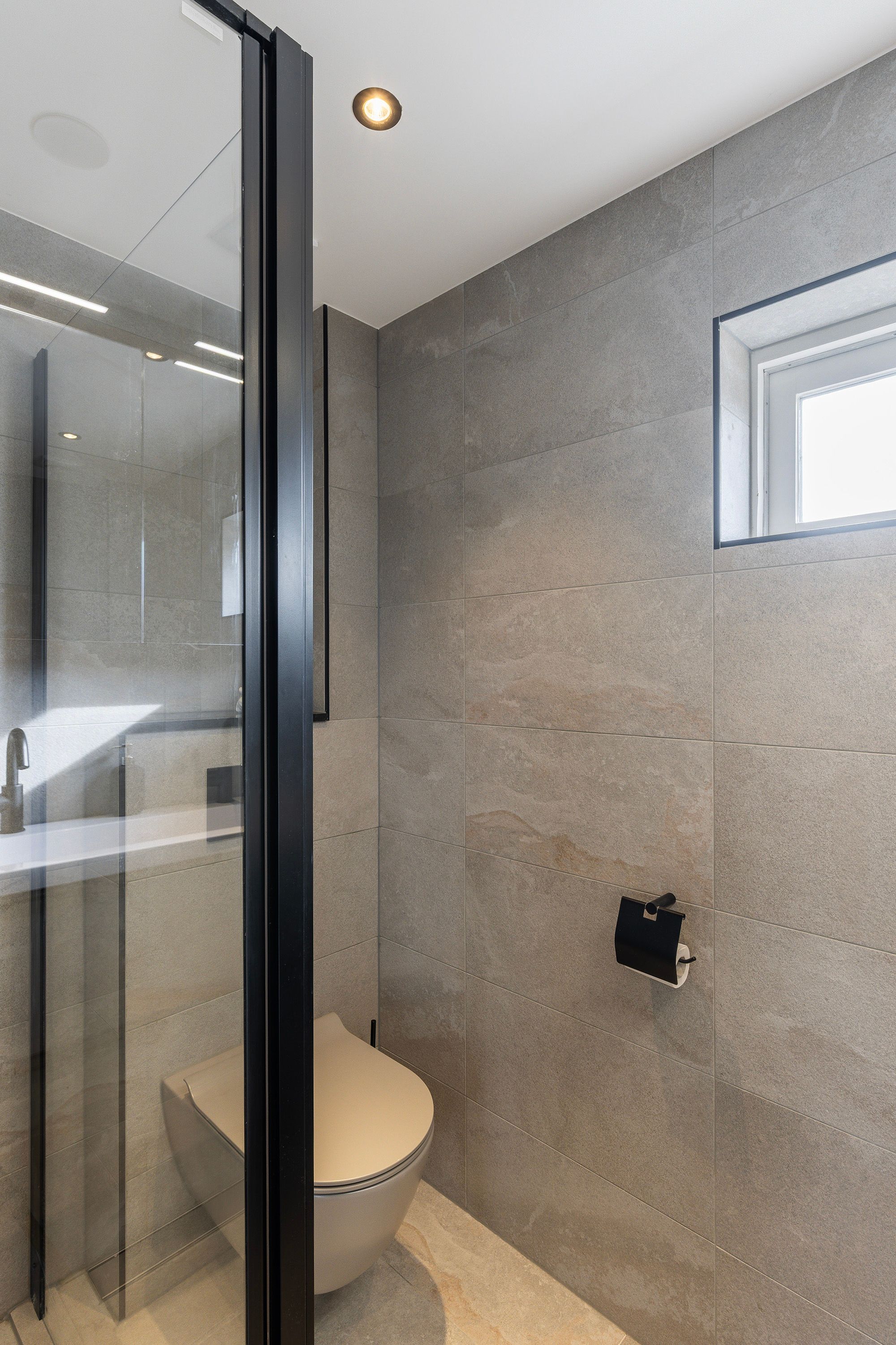 Foto 30 van Albertine Agneslaan 1