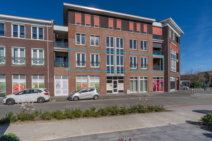 Photo 5 of Raadhuis 105