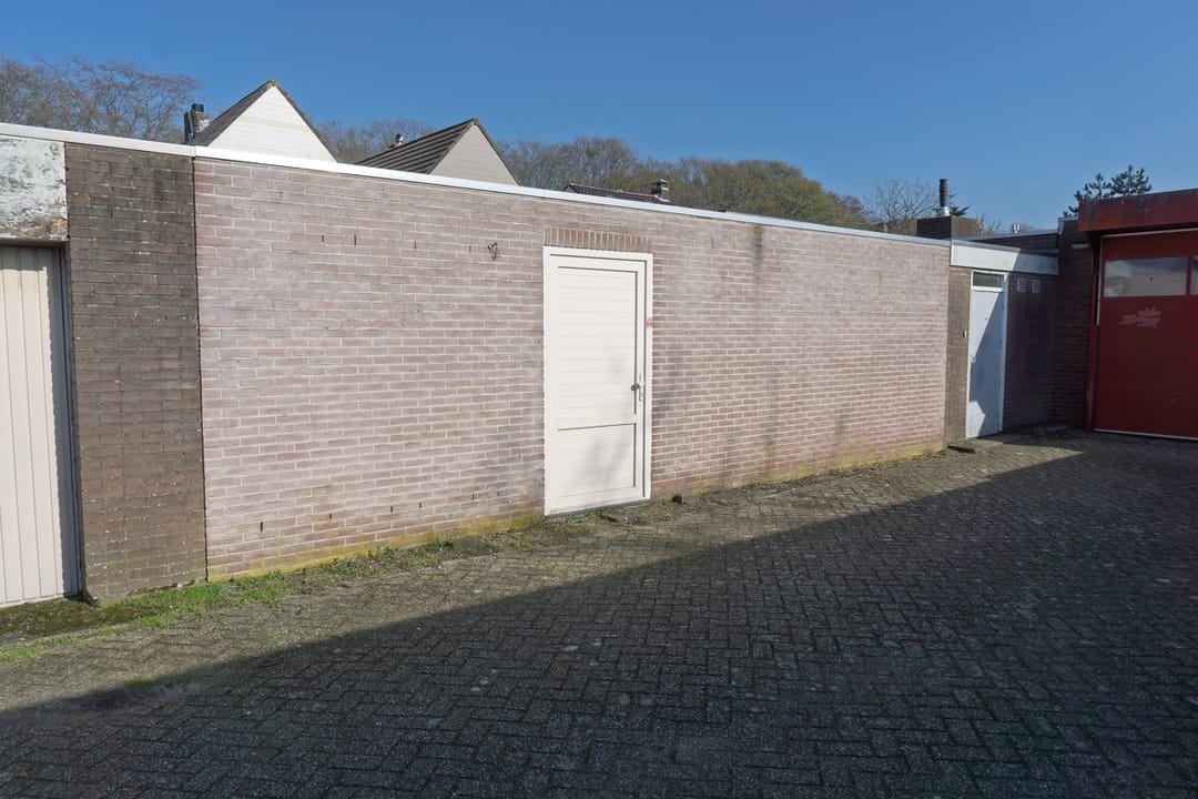 Spacious Semi-Detached Home with Large Garden in Warande-West — 21