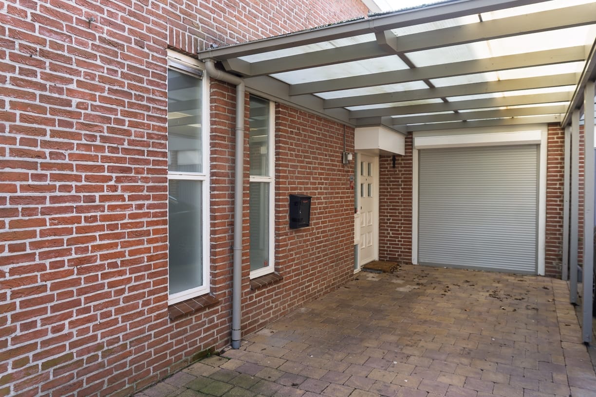 Spacious Semi-Detached Home with Large Garden in Warande-West — 19