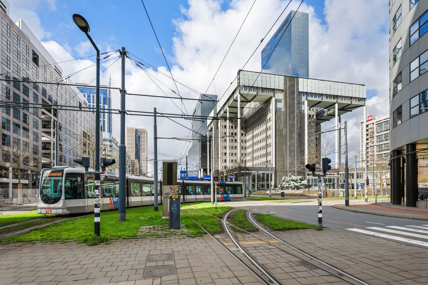 Photo 25 of Weena 301