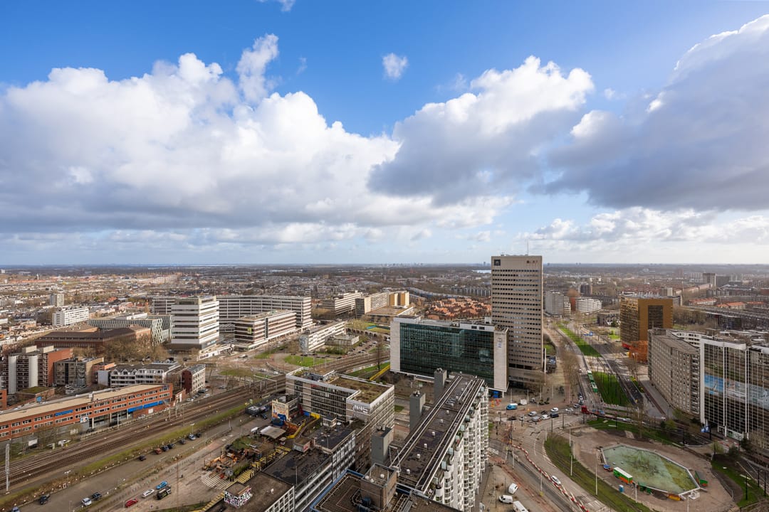 Photo 22 of Weena 301