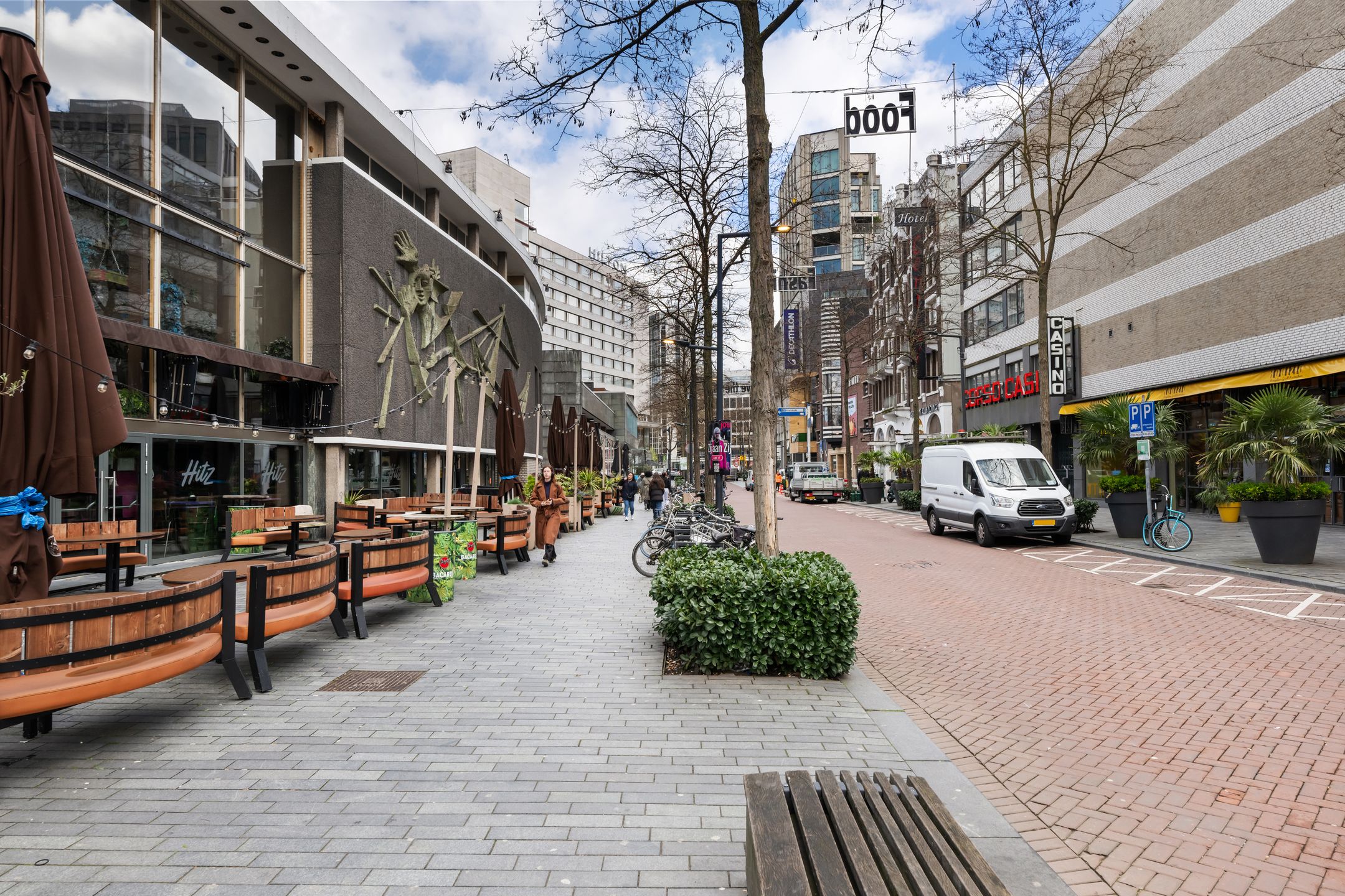 Photo 27 of Weena 301