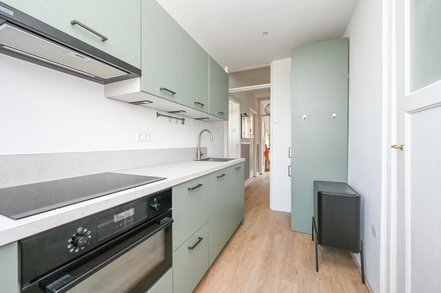 Photo 14 of van Wassenaerstraat 40