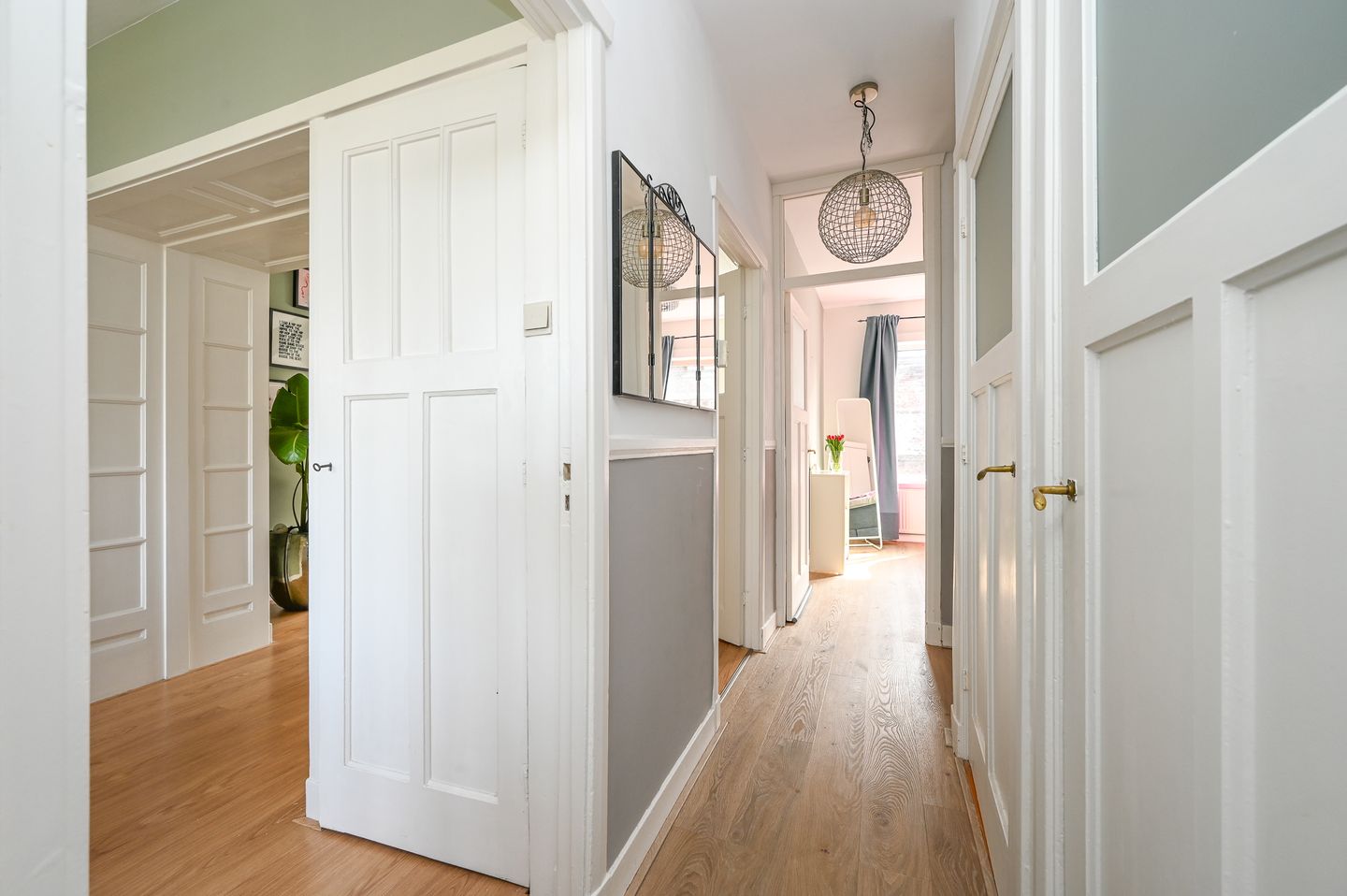 Photo 5 of van Wassenaerstraat 40