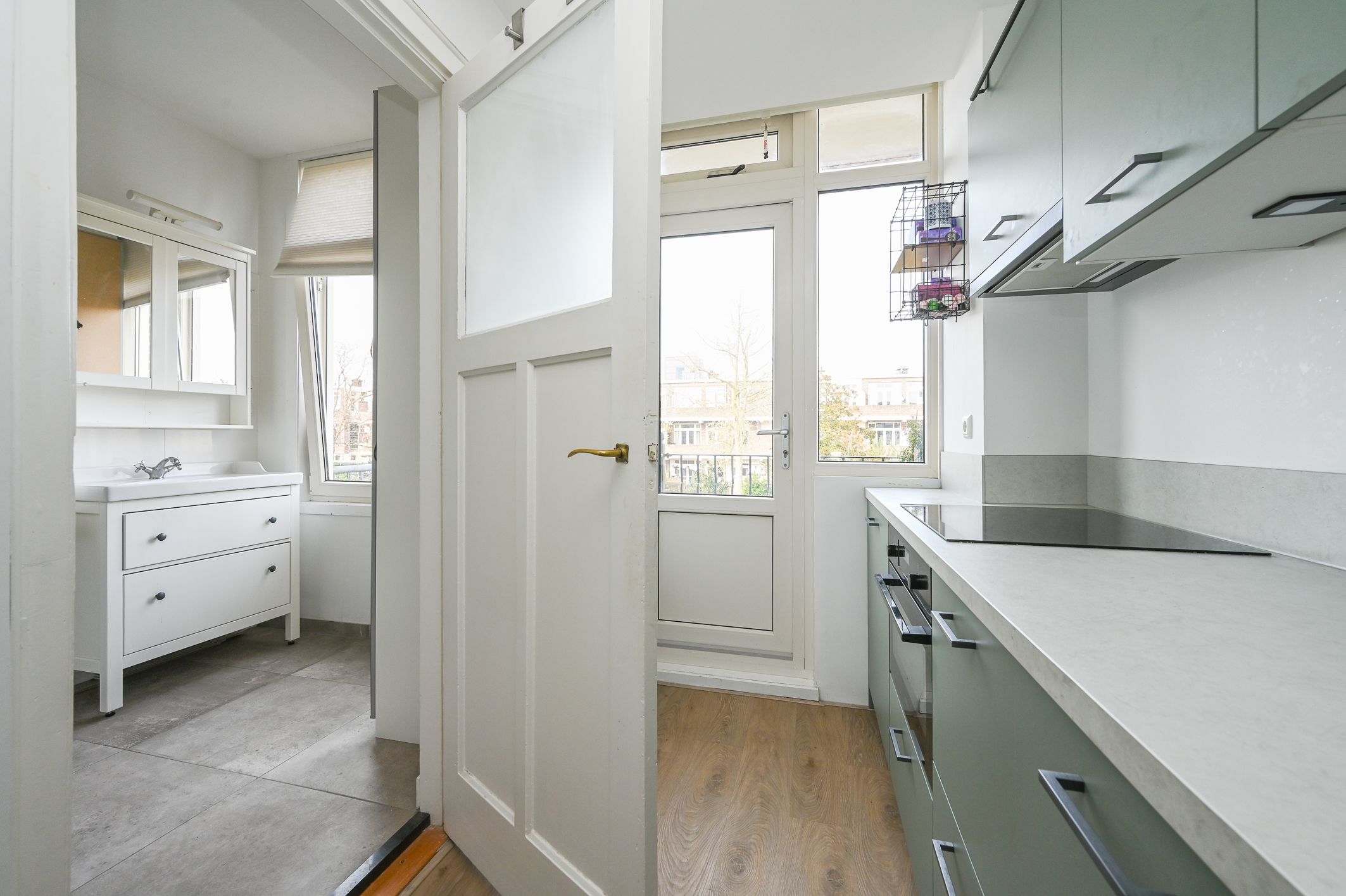 Photo 15 of van Wassenaerstraat 40