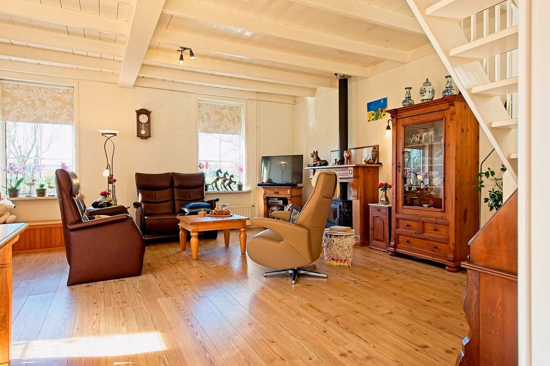 Detached Country Home with Garage and Large Garden in Bruchem — 36
