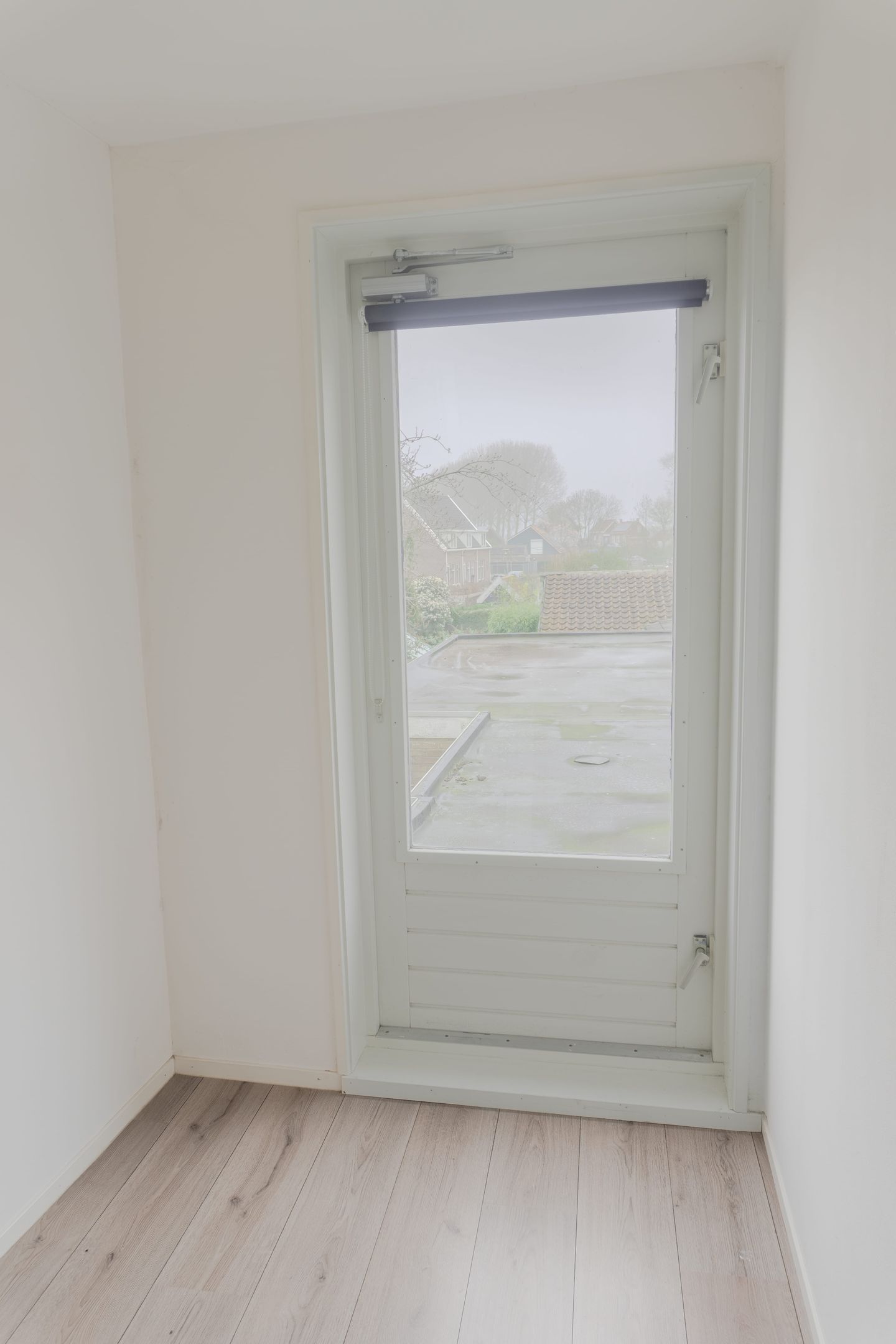 Spacious semi-detached home with new kitchen in Wolphaartsdijk — 29