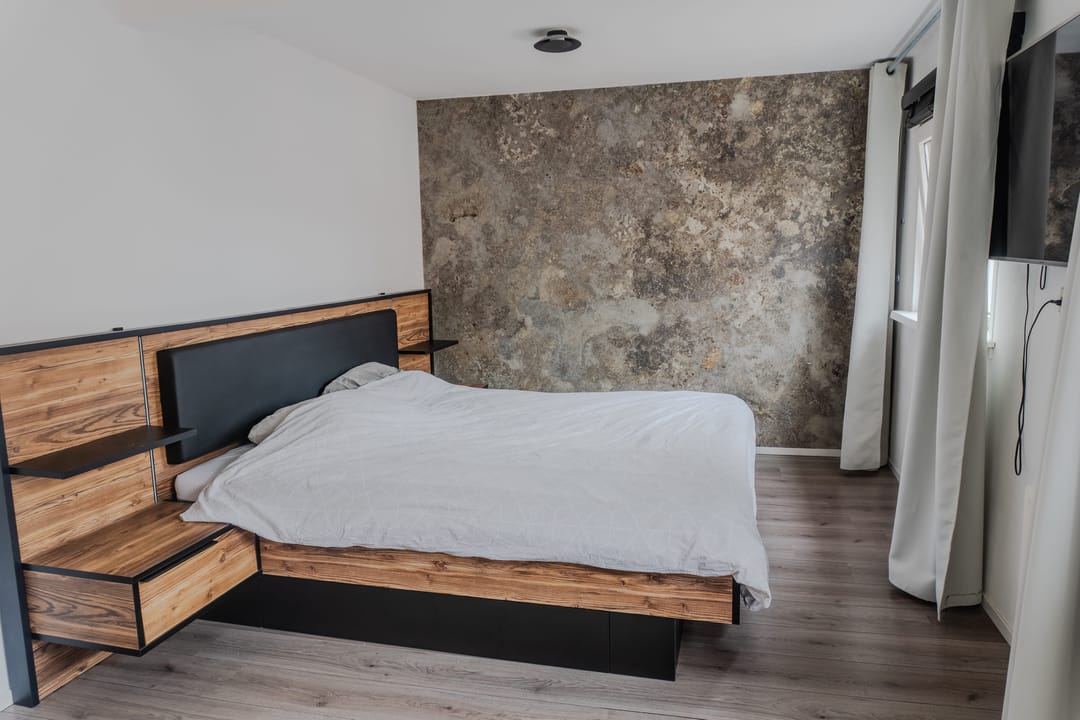 Spacious semi-detached home with new kitchen in Wolphaartsdijk — 31