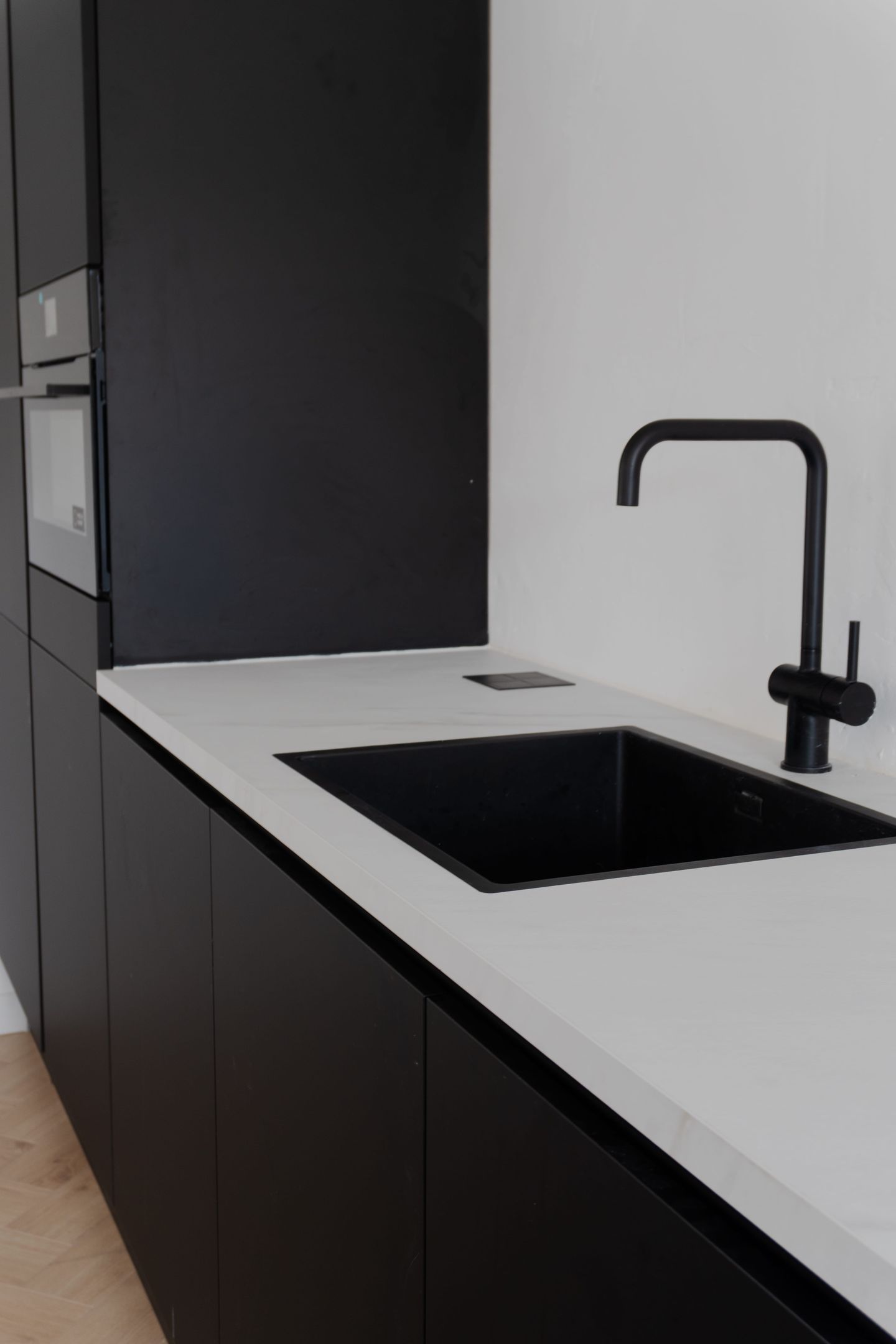 Spacious semi-detached home with new kitchen in Wolphaartsdijk — 25
