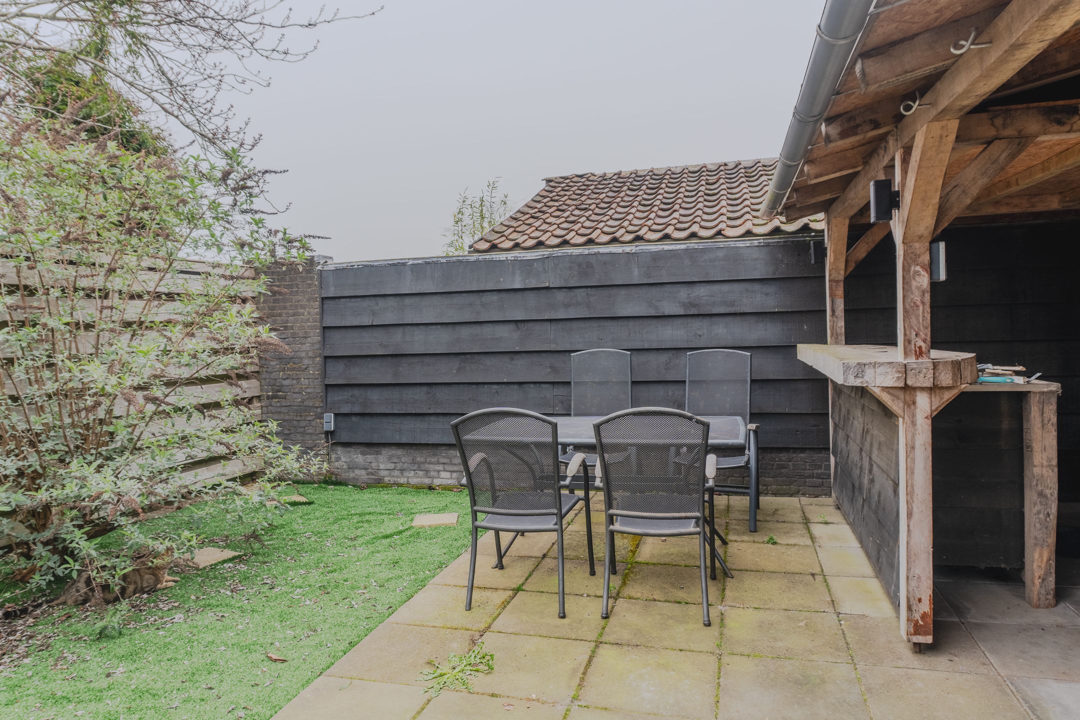 Spacious semi-detached home with new kitchen in Wolphaartsdijk — 51