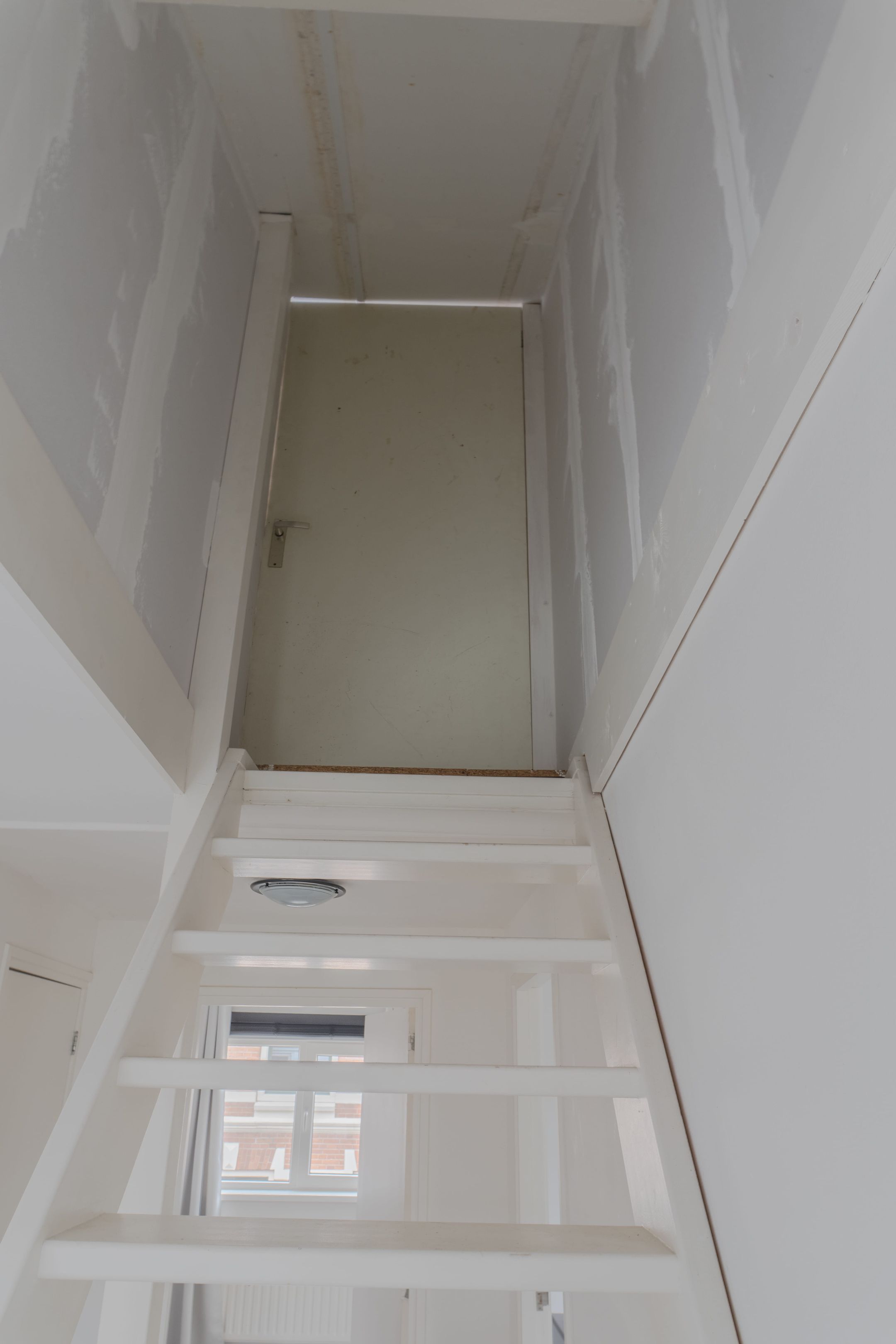 Spacious semi-detached home with new kitchen in Wolphaartsdijk — 42