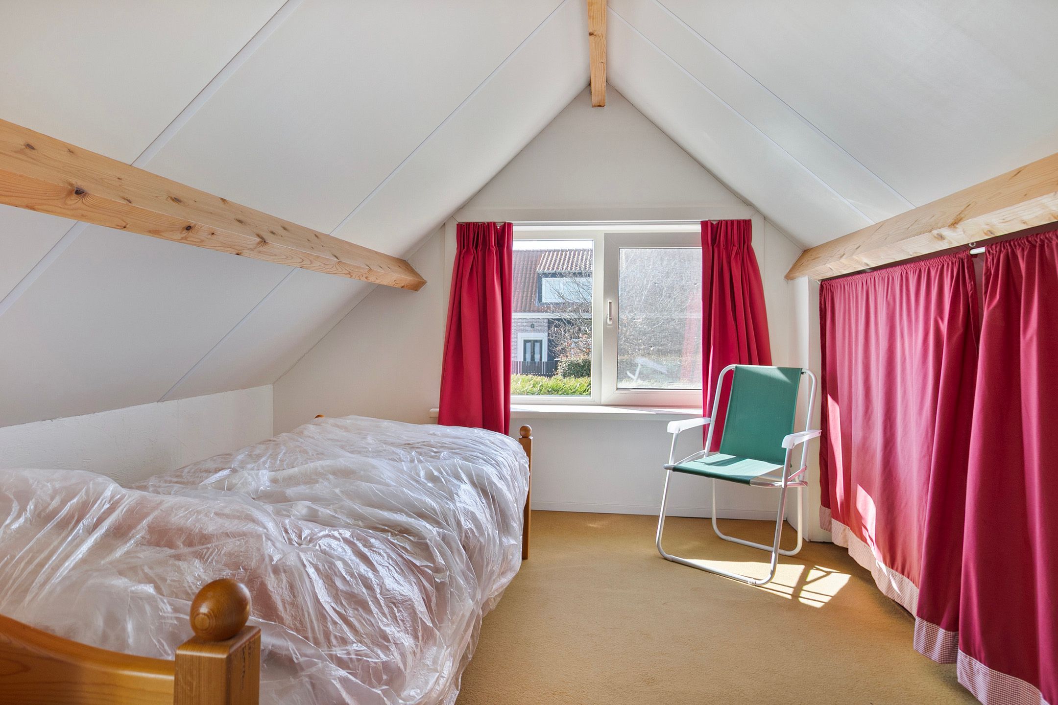 Characterful detached home with ground floor bedroom in scenic Groede — 18