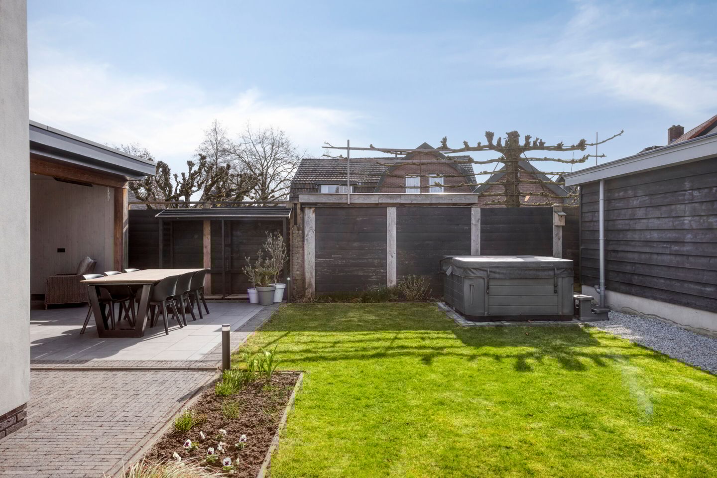 Foto 49 van Poelakkerweg 8