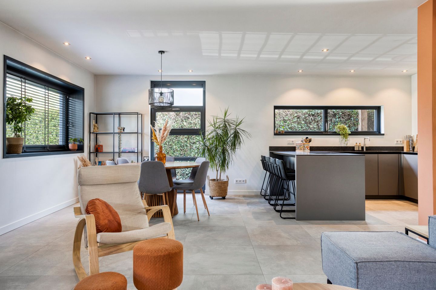 Foto 20 van Poelakkerweg 8