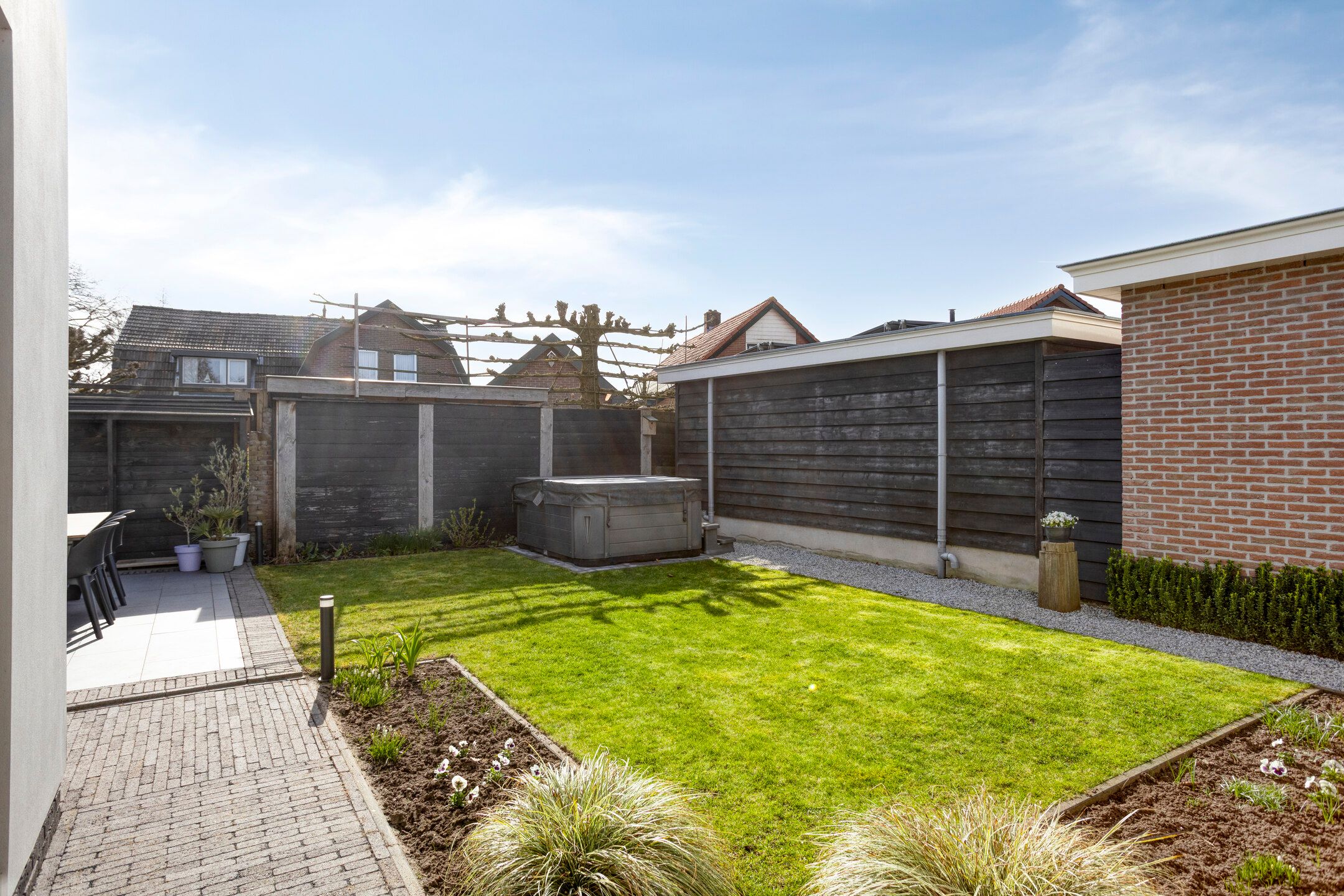 Foto 48 van Poelakkerweg 8