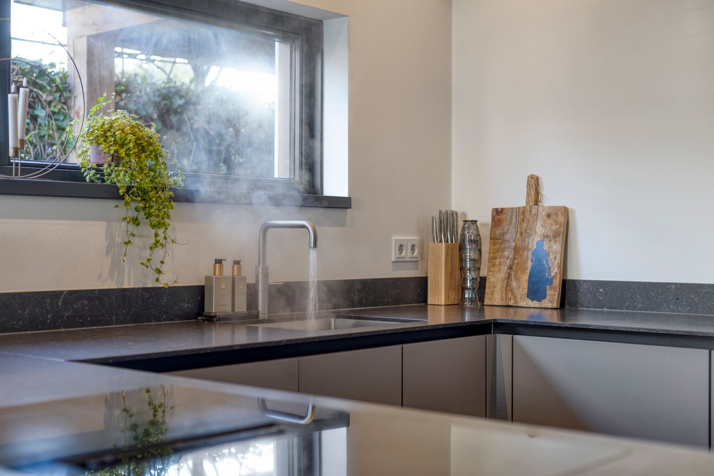 Foto 29 van Poelakkerweg 8