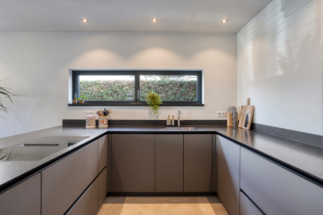 Foto 26 van Poelakkerweg 8