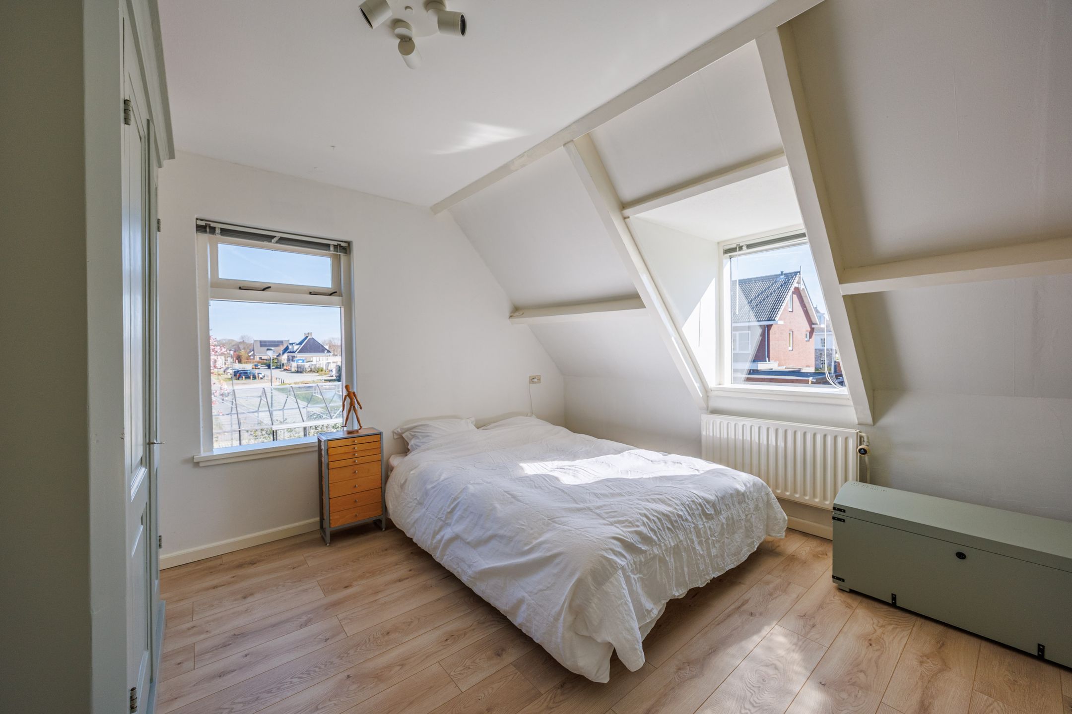 Unique Detached Waterfront Home with Apartment in Rijswijk Buiten — 37