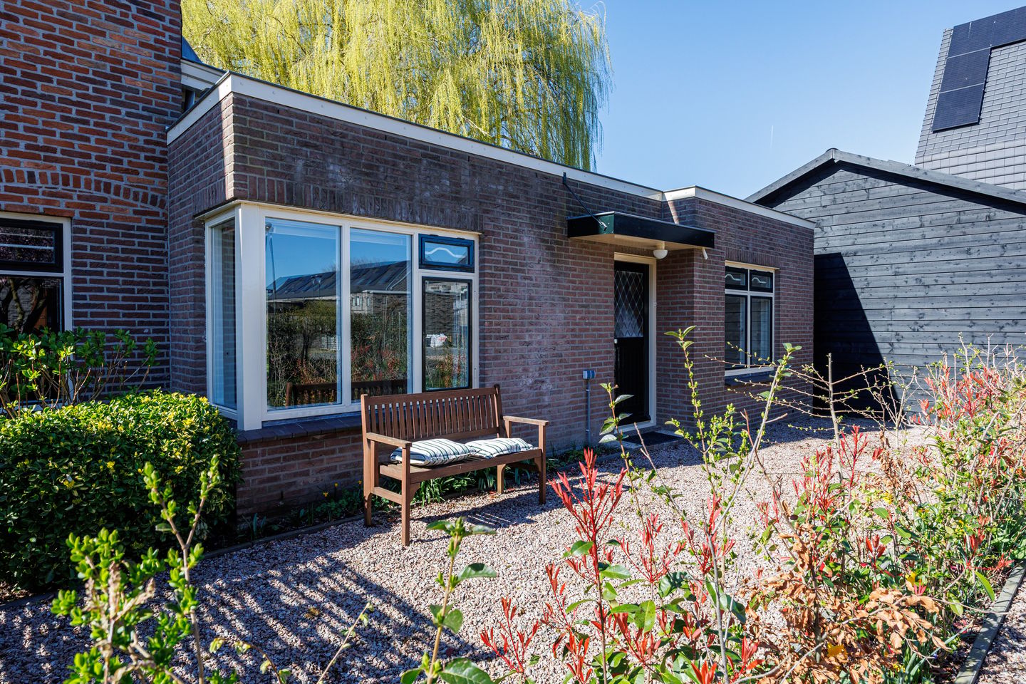 Unique Detached Waterfront Home with Apartment in Rijswijk Buiten — 62
