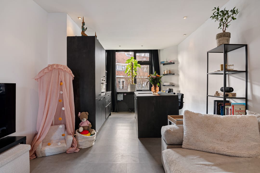 Foto 13 van Van Musschenbroekstraat 245