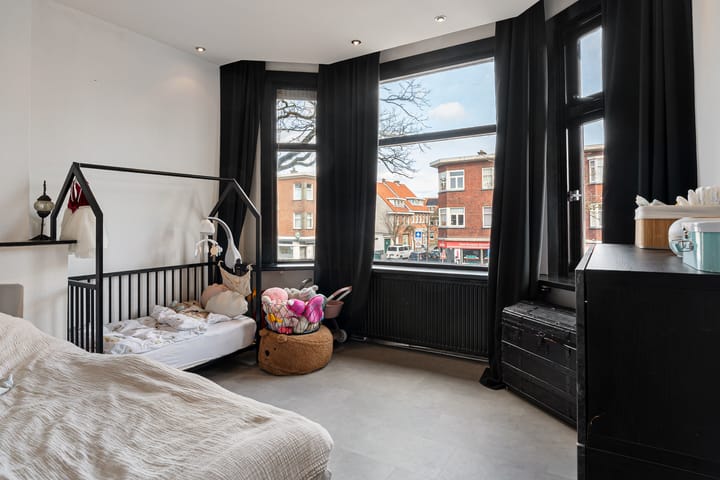 Photo 4 of Van Musschenbroekstraat 245