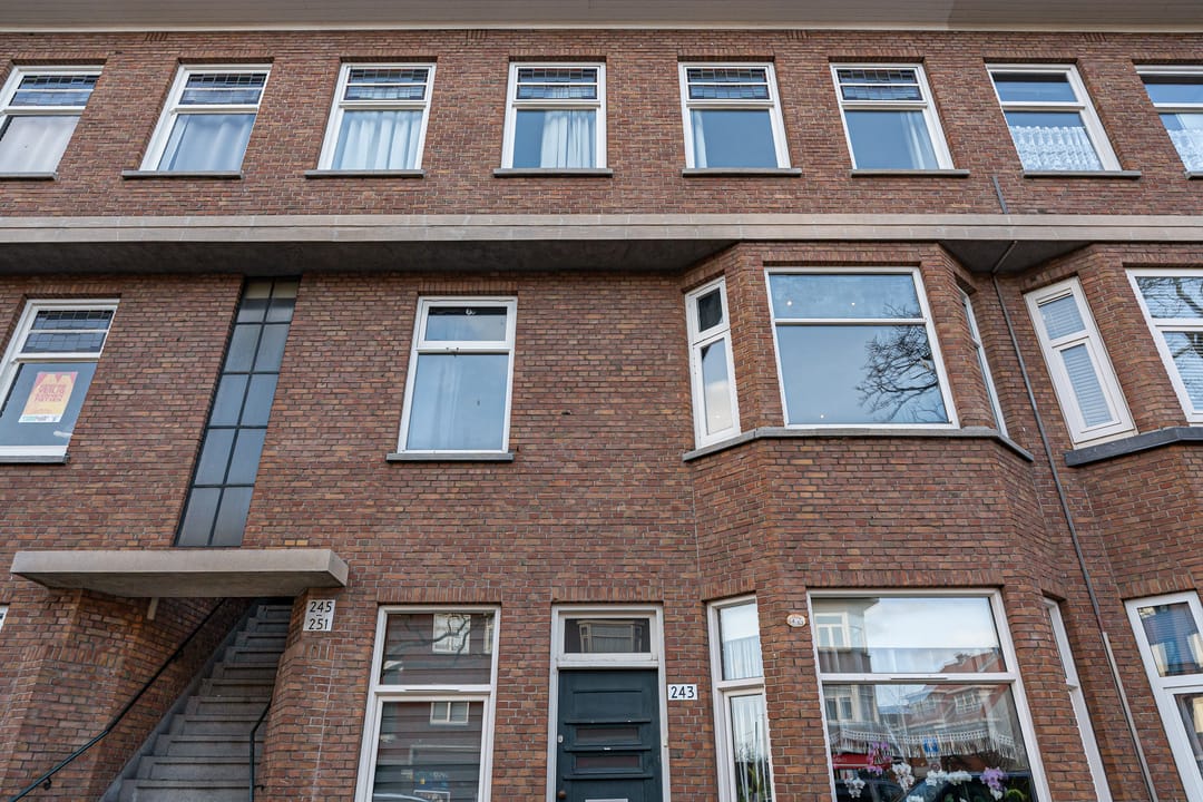 Foto 32 van Van Musschenbroekstraat 245