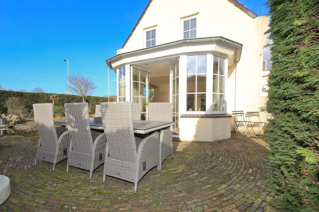 Unique property with guest house and former bulb shed in De Zilk — 15