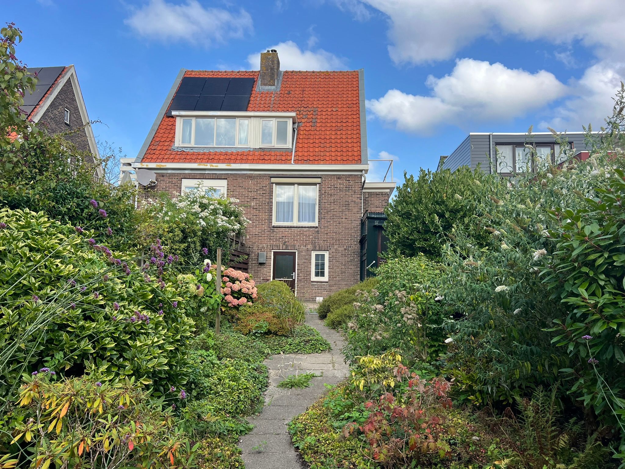 Photo 18 of Nieuwemeerdijk 147