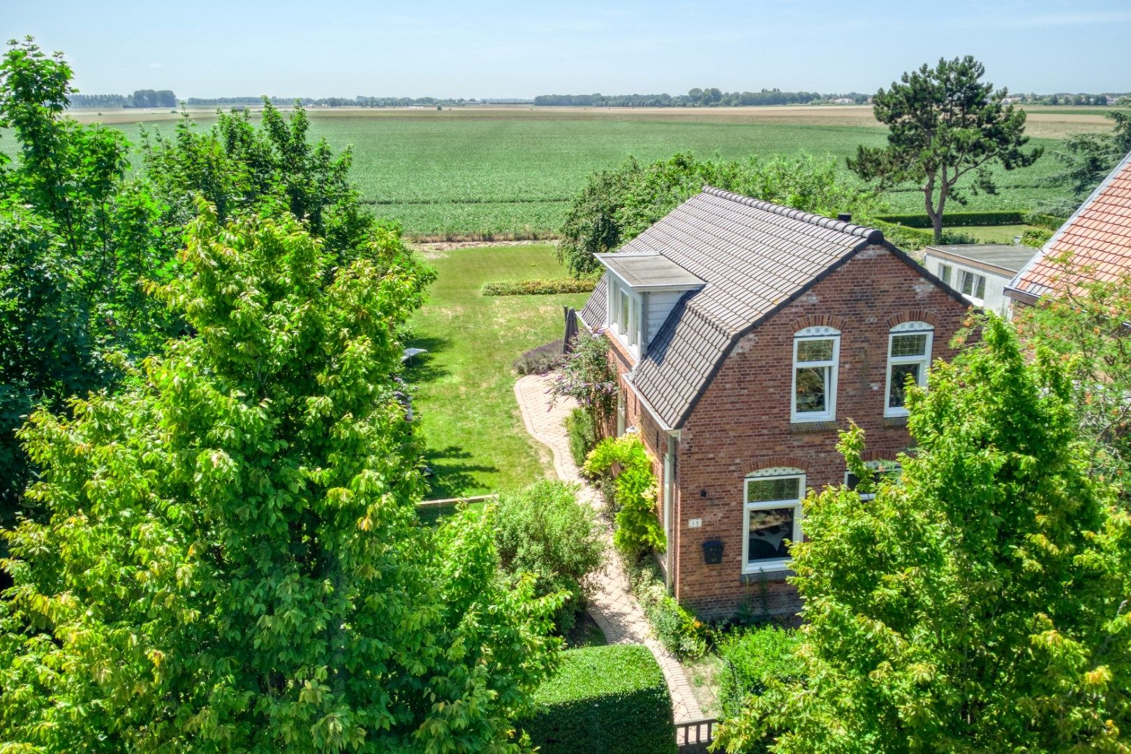 Badhuisweg 15 