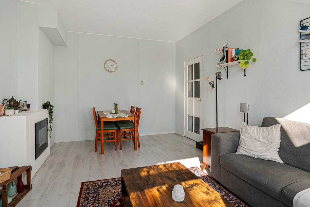 Spacious 3-room apartment with two balconies in Rotterdam Oud Mathenesse — 13