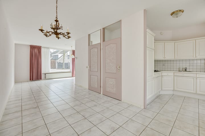 Foto 4 van Klokbeker 40