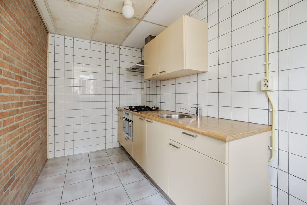 Corner Semi-Detached House with Garage and Garden in Heesch — 30
