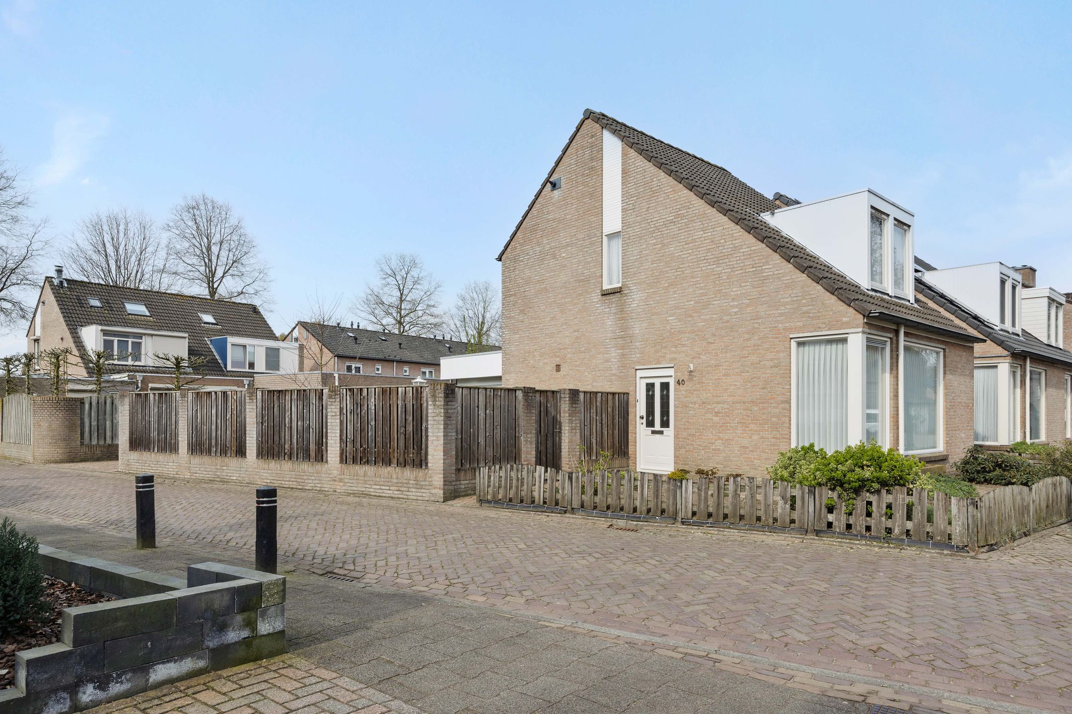 Photo 39 of Klokbeker 40