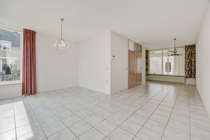 Foto 2 van Klokbeker 40