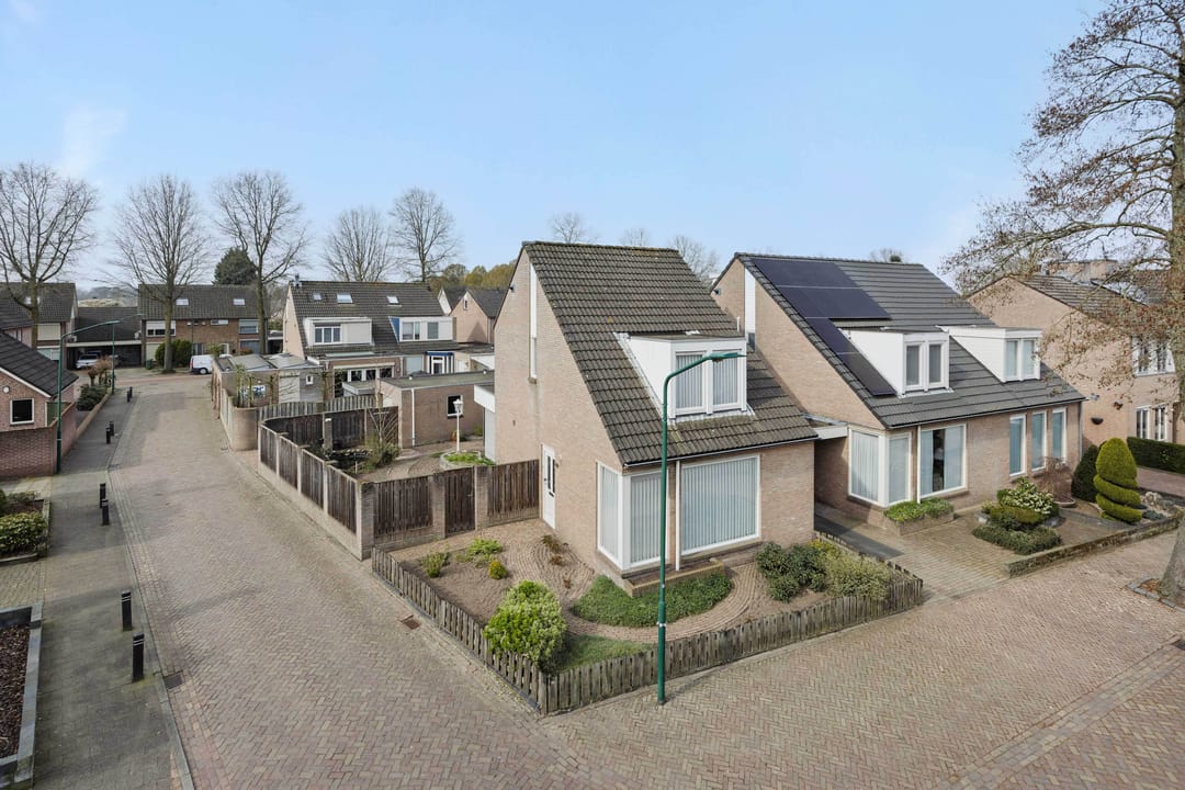 Photo 1 of Klokbeker 40