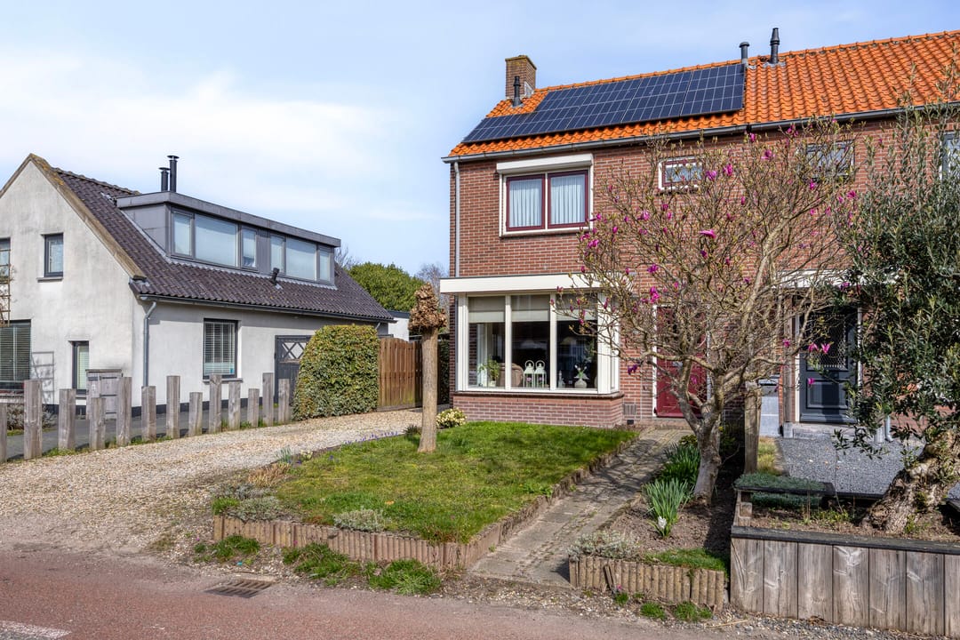 Foto 46 van Kerkweg 21