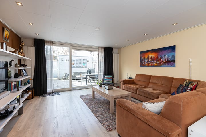 Foto 2 van Jordaanstoep 14